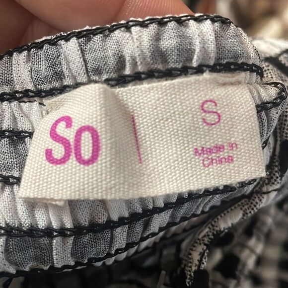 SO Girls Smocked Buffalo Plaid Sun Dress Size Small Black White NWT - Picture 6 of 7